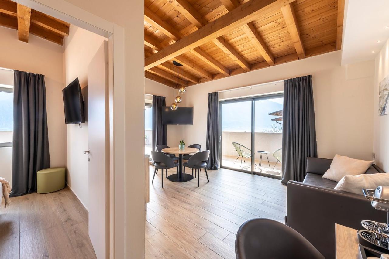 Evo Suites Apartments Limone sul Garda Exterior photo