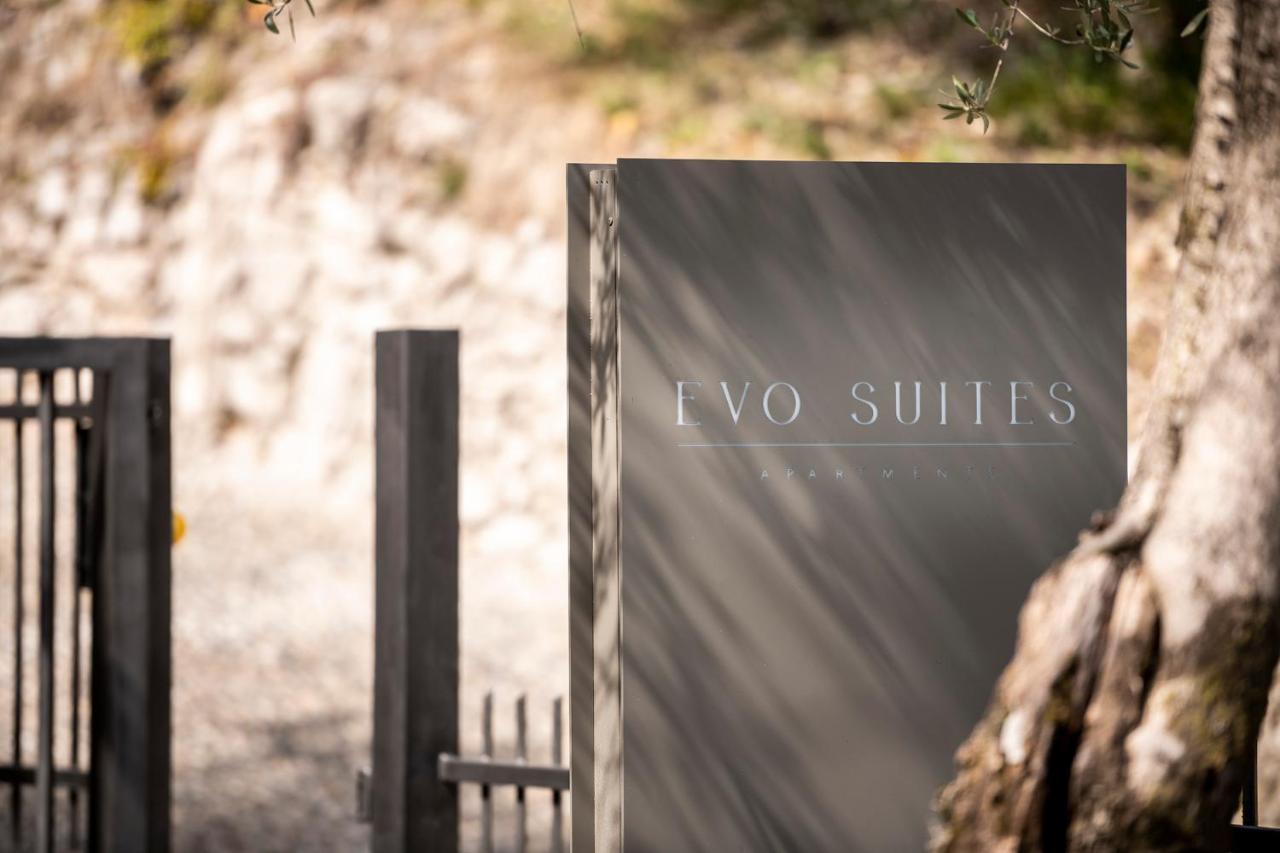 Evo Suites Apartments Limone sul Garda Exterior photo