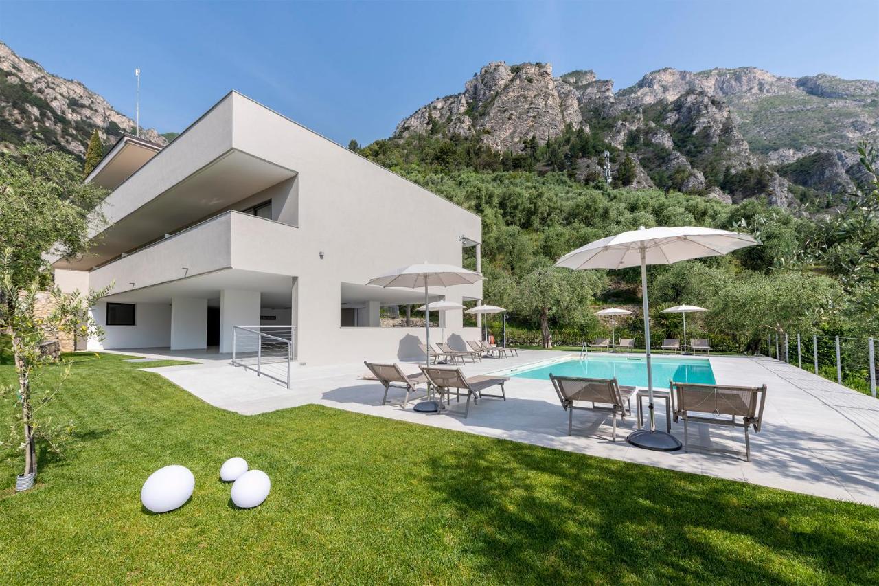 Evo Suites Apartments Limone sul Garda Exterior photo